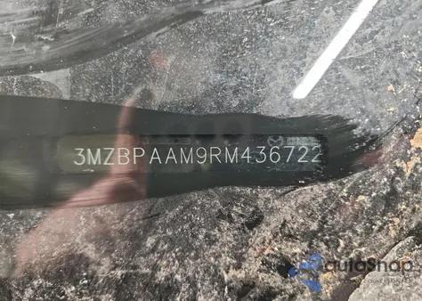 2024 Mazda 3 z USA, uszkodzony, nr VIN 3MZBPAAM9RM436722